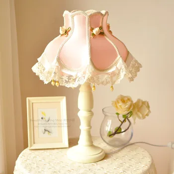 Lampă de masă Retro Dantelă Romantic Princess Stil Proaspat si Frumos Roz Dormitor Lampă de Noptieră